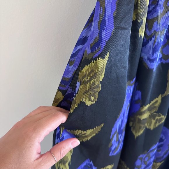 Becky & Max Black and Purple Floral Dress | 8 - Picture 3 of 8